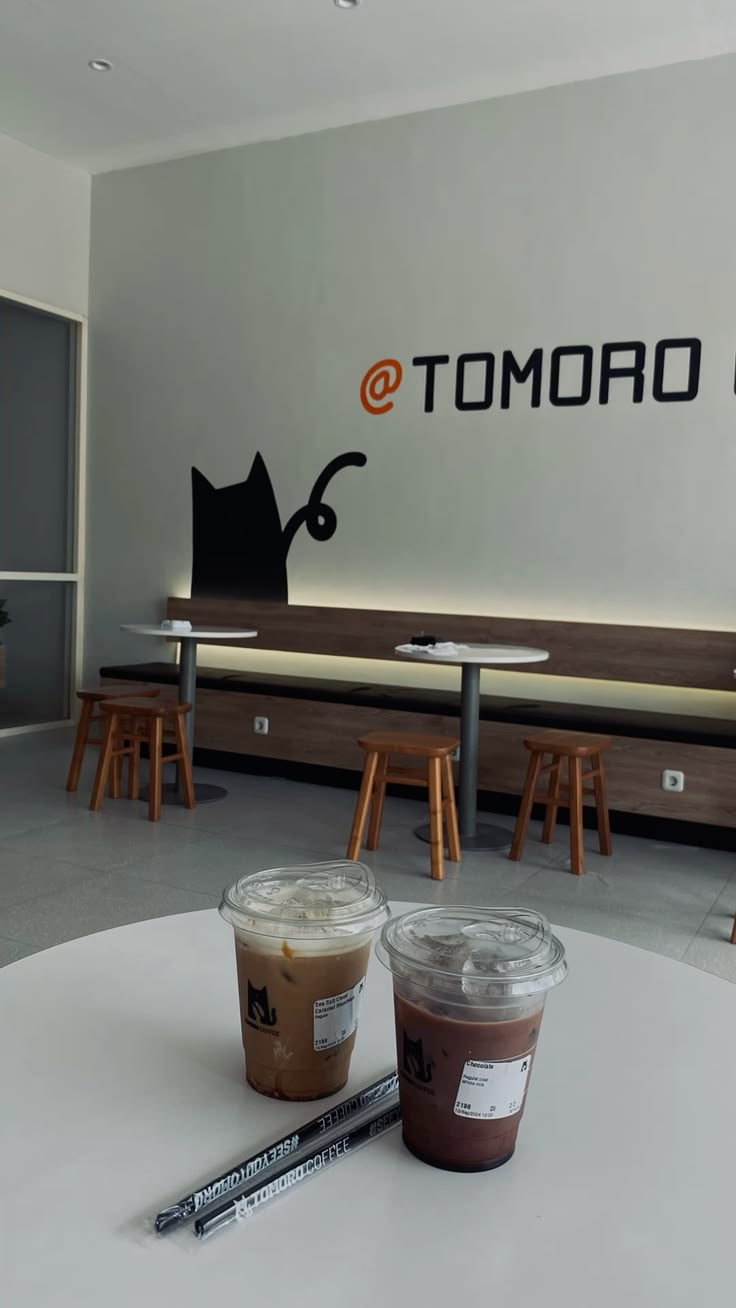 TOMORO COFFEE moment 4