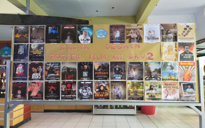 Publikasi poster karya kelas 12 DKV 1 dan 12 DKV 2