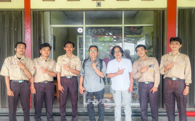 Penyerahan Siswa PKL di HVD Record