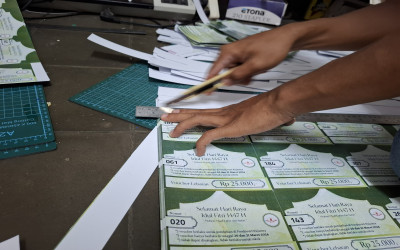 Laporan Proses Kerja Lapangan Hari ke 104 di Caraka Digital Printing
