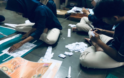 Kegiatan PKL Hari ke 2 di Caraka Digital Printing