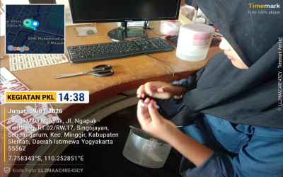 Jumat, 9 Januari 2026 PKL di ANTON PHOTO